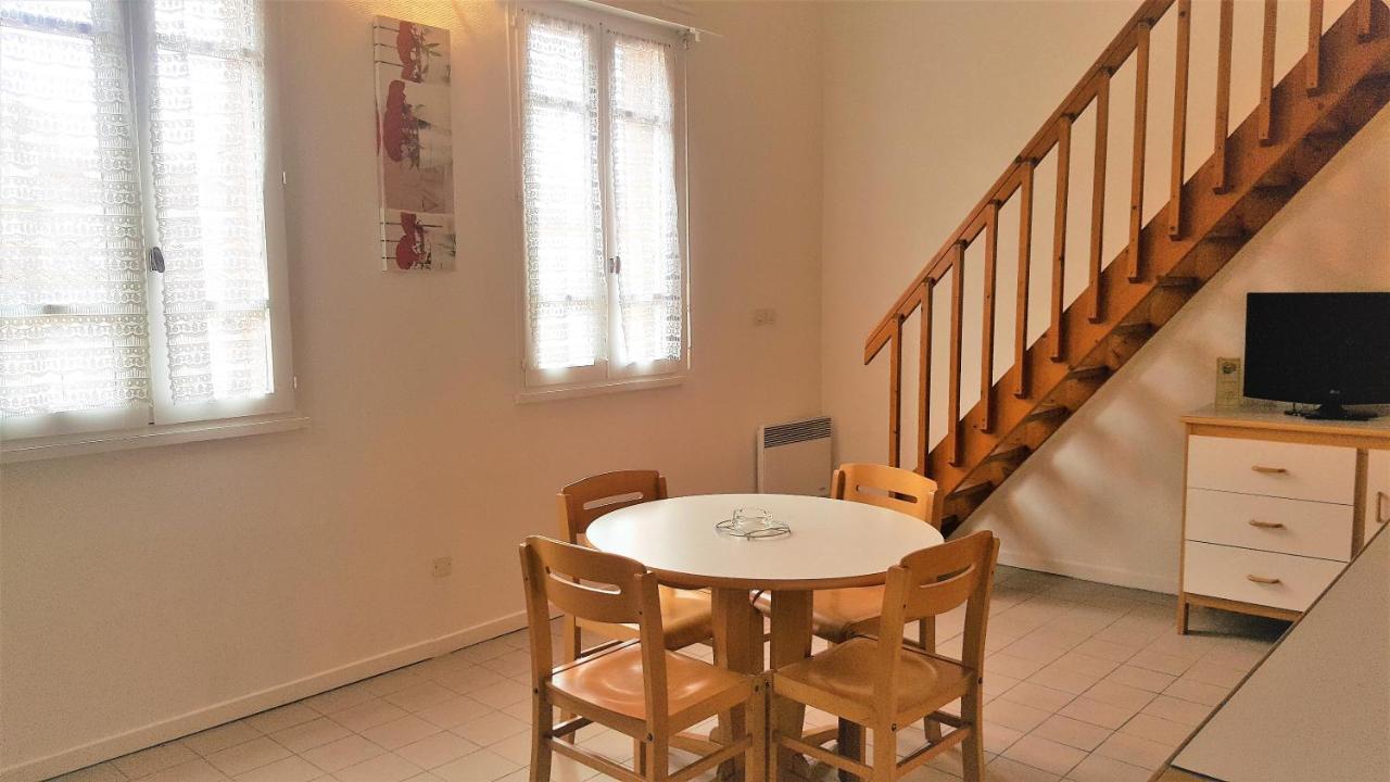 Apartment,1468918601:JPEG