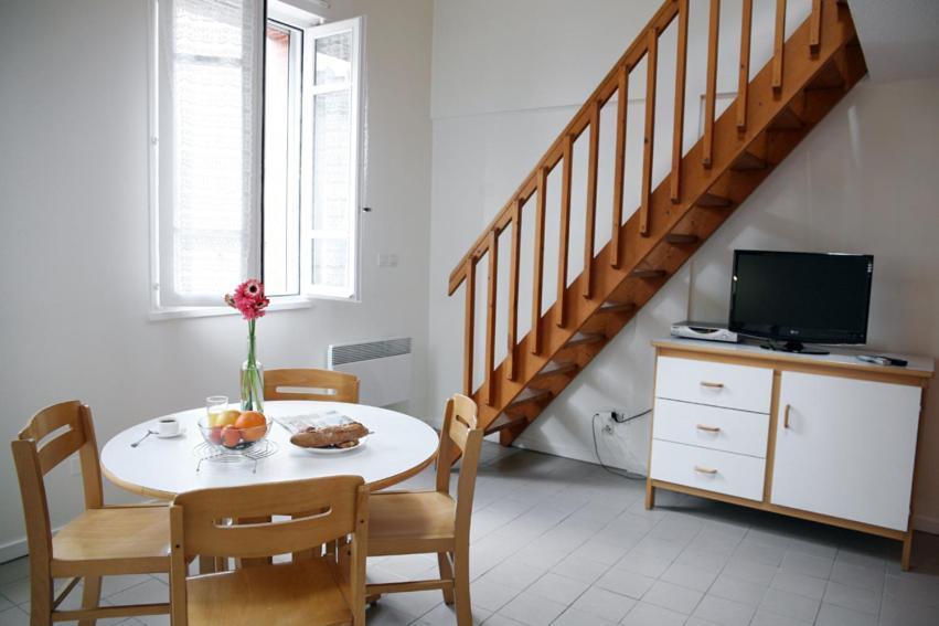 Apartment Split Level
